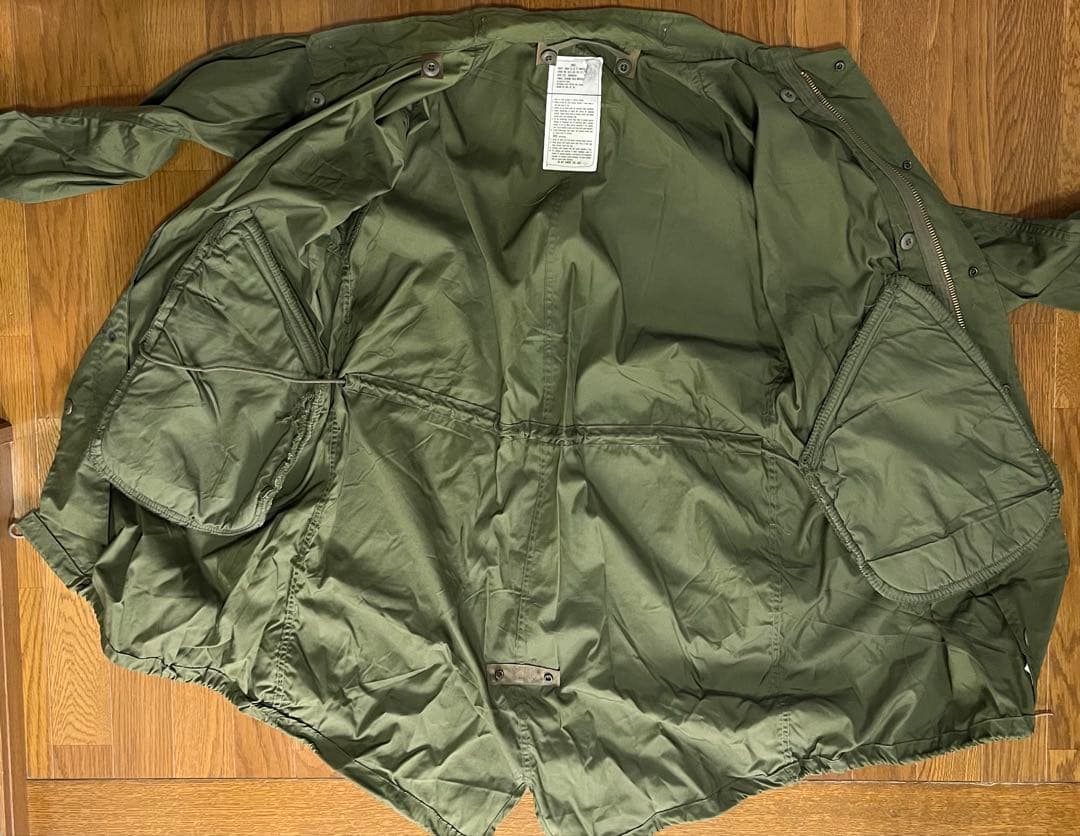 ミリタリーコート