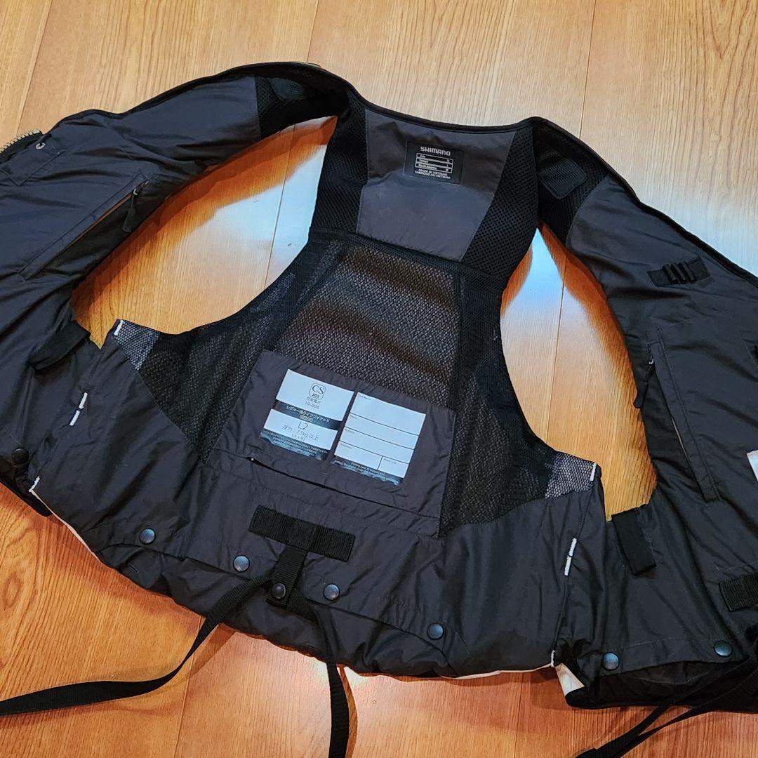 シマノ リミテッドプロ フローティングベスト【VF-112T】リミテッドホワイト