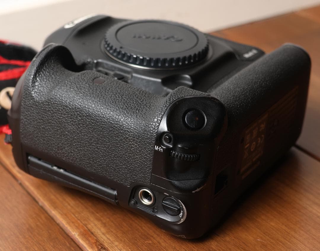 中古！CANON(キャノン)EOS1DX MARK2