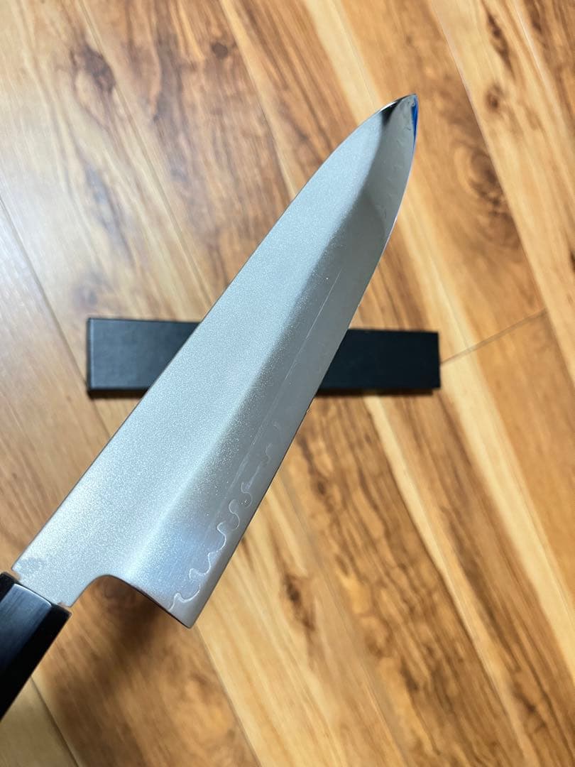 新品未使用　包丁　牛刀　料理包丁　鏡面研磨　梨地仕上げ　切味抜群　箱付