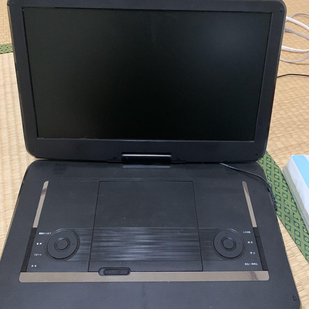 15.6インチ液晶ポータブルDVDプレイヤー