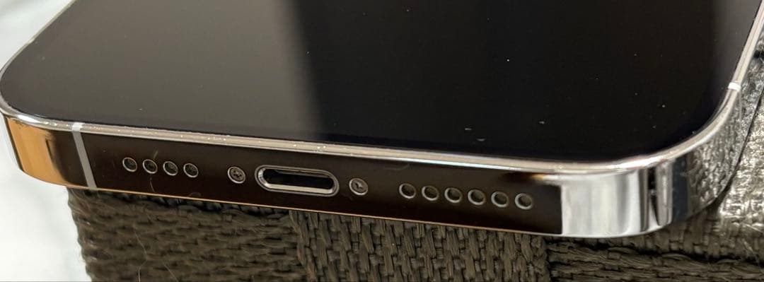 美品 iPhone14 promax 128G シルバー 箱無し