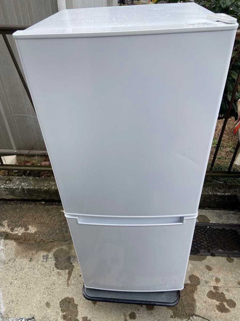 N511ニトリグラシア 106L 冷凍冷蔵庫 ホワイト