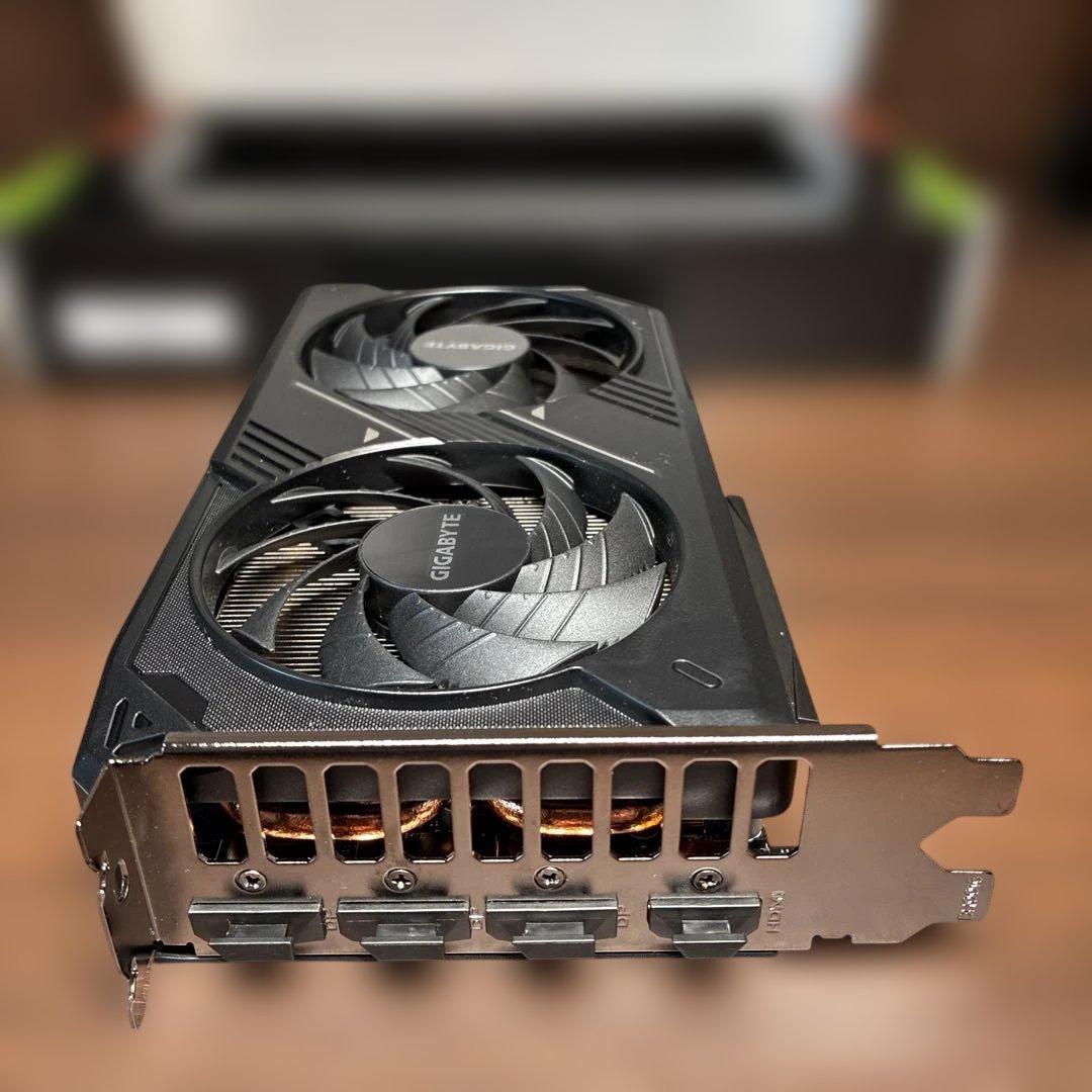 グラフィックボード・グラボ・ビデオカード RTX 5060 WINDFORCE MAX OC 8G GIGABYTE