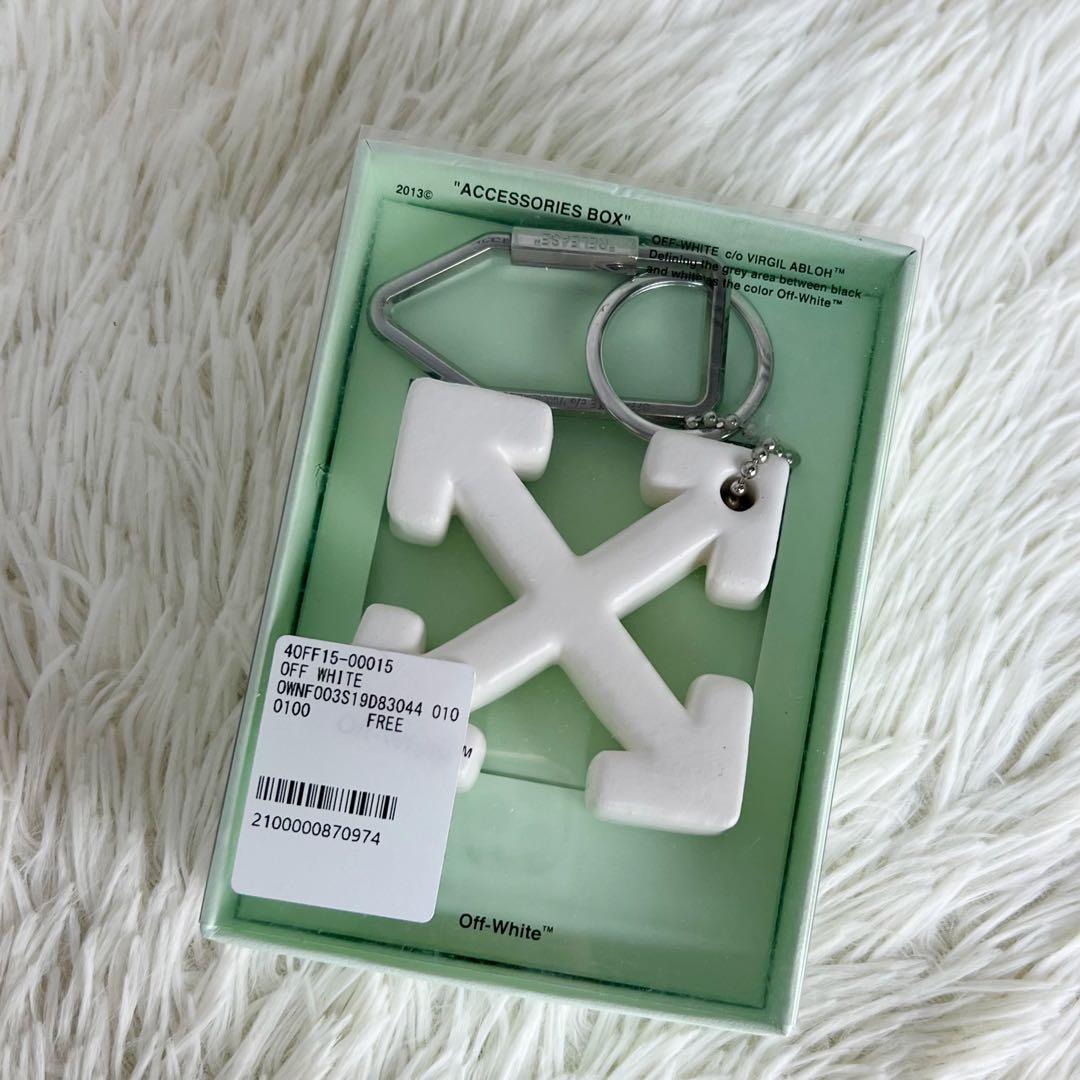 人気♡OFF-WHITE オフホワイト クロスアロー ブランドロゴ キーホルダー