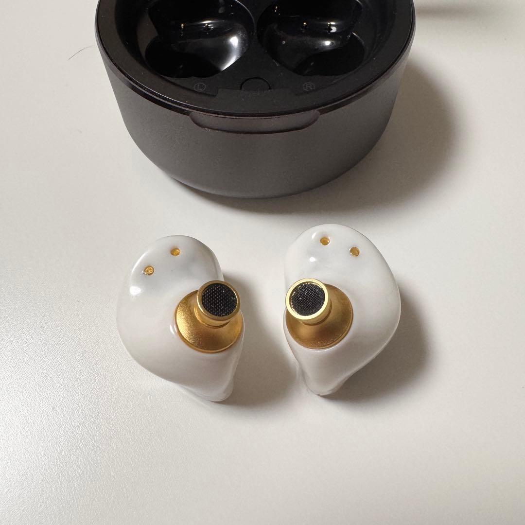 Nuarl｜Inovatör （Inovator） ホワイト + COREIR