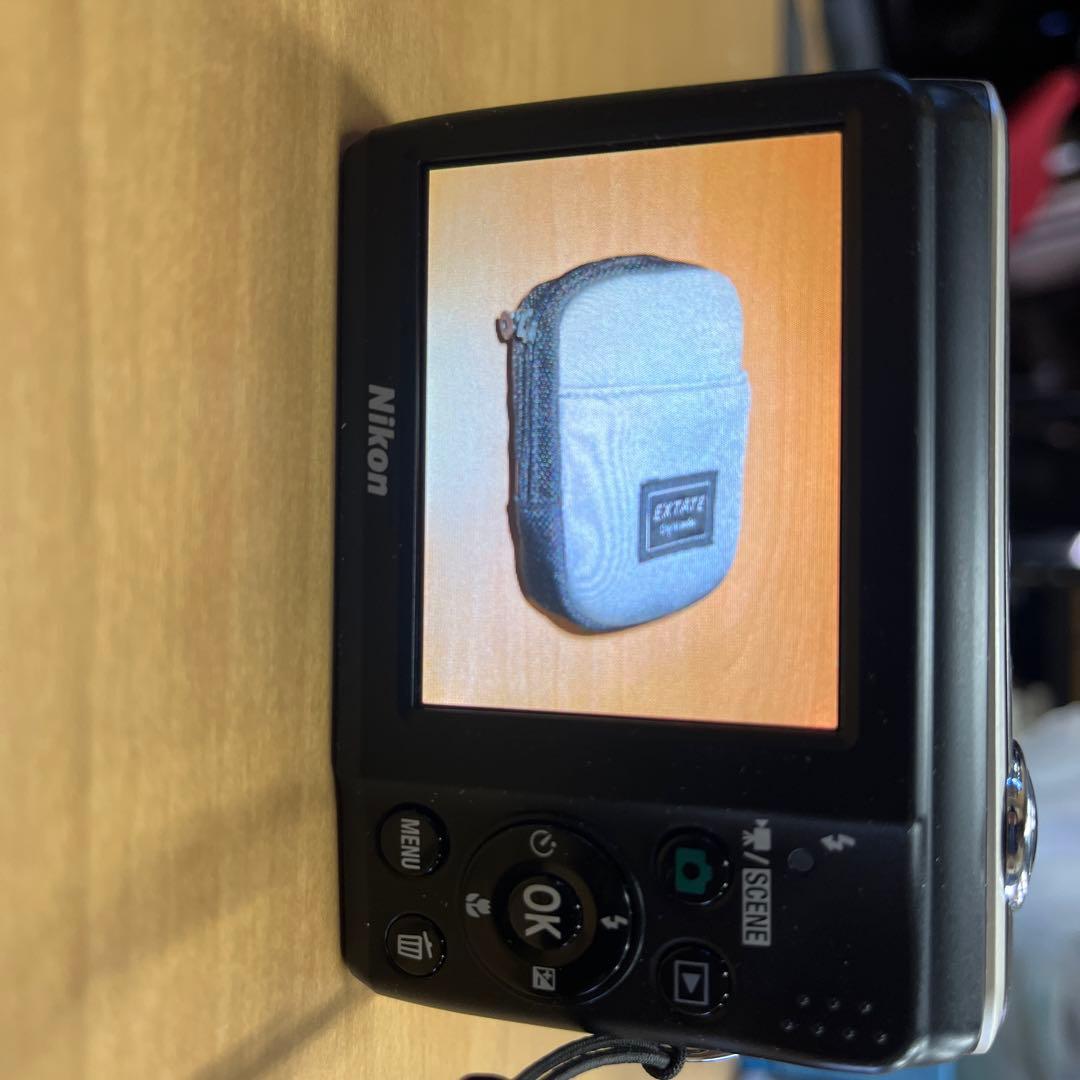 Nikon COOLPIX L21 ニコン　ケース、sdカード付き