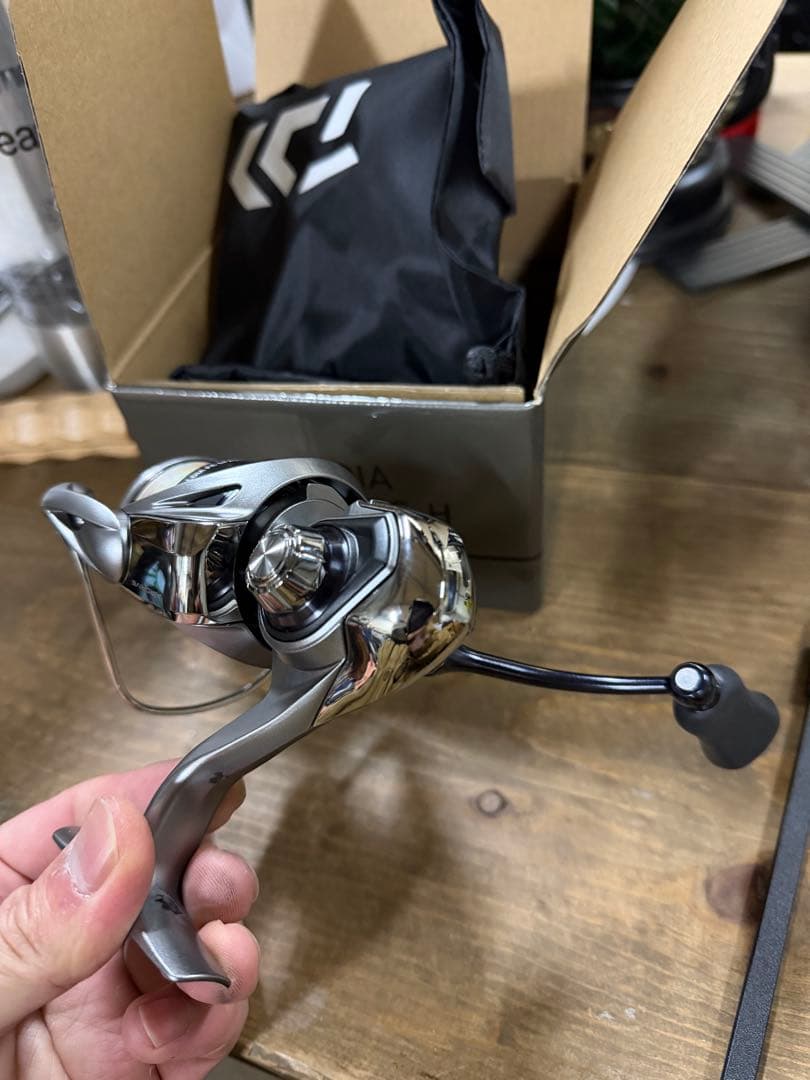 ダイワ　25カルディア FCLT2500S-H