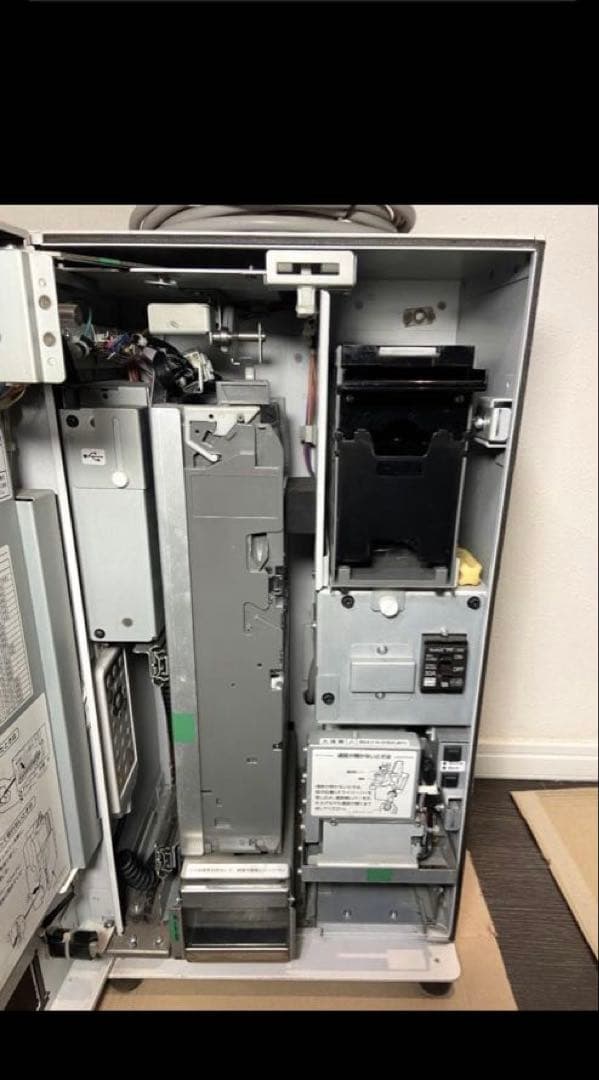 ［新札・新500円対応済み］券売機 VT-S10