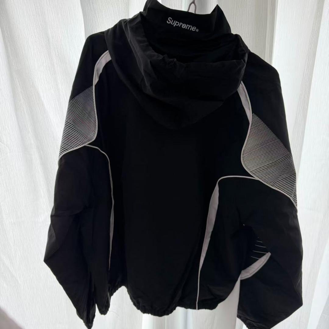 ブラック ナイロンジャケット　M