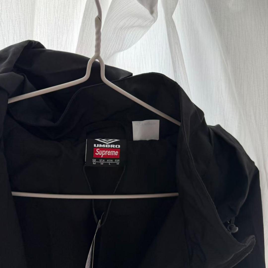 ブラック ナイロンジャケット　M