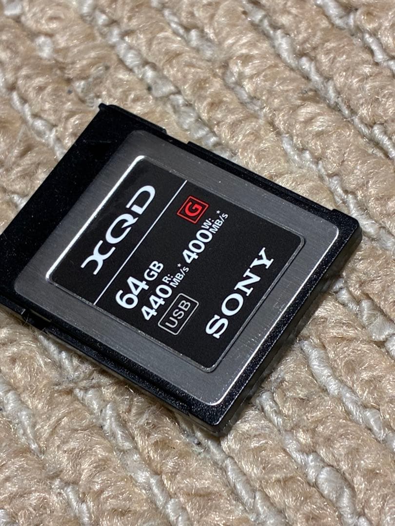 LUMIX S1R ミラーレス一眼 本体と付属品