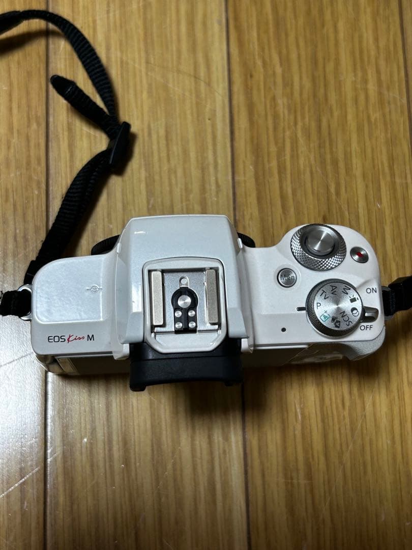 すずchanCanon EOS Kiss M ダブルズームレンズキット