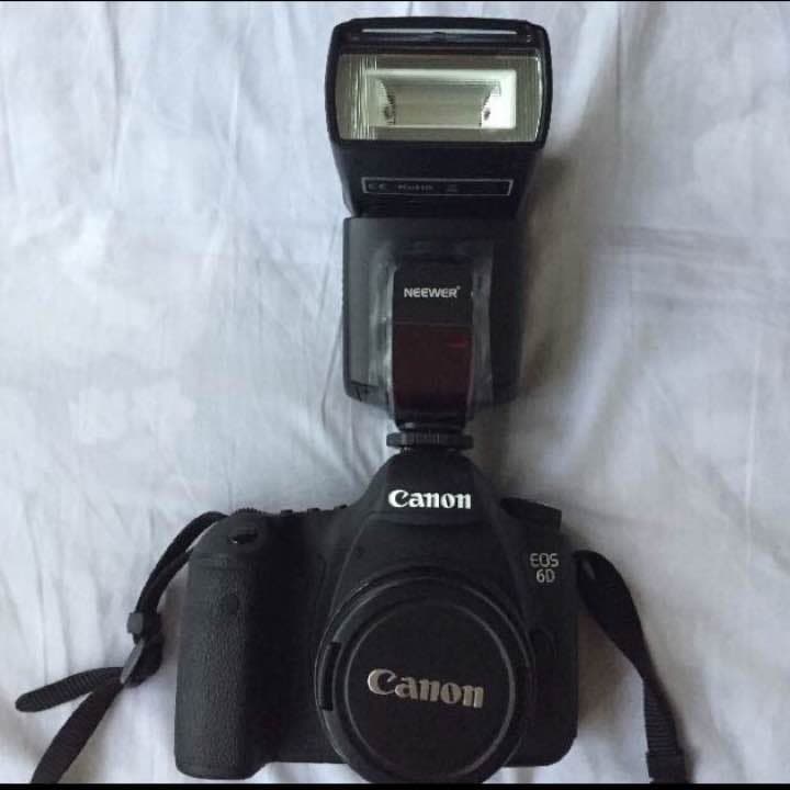 一眼レフカメラ、ミラーレスカメラ対応！ストロボ！スピードライト！カメラマン必須！