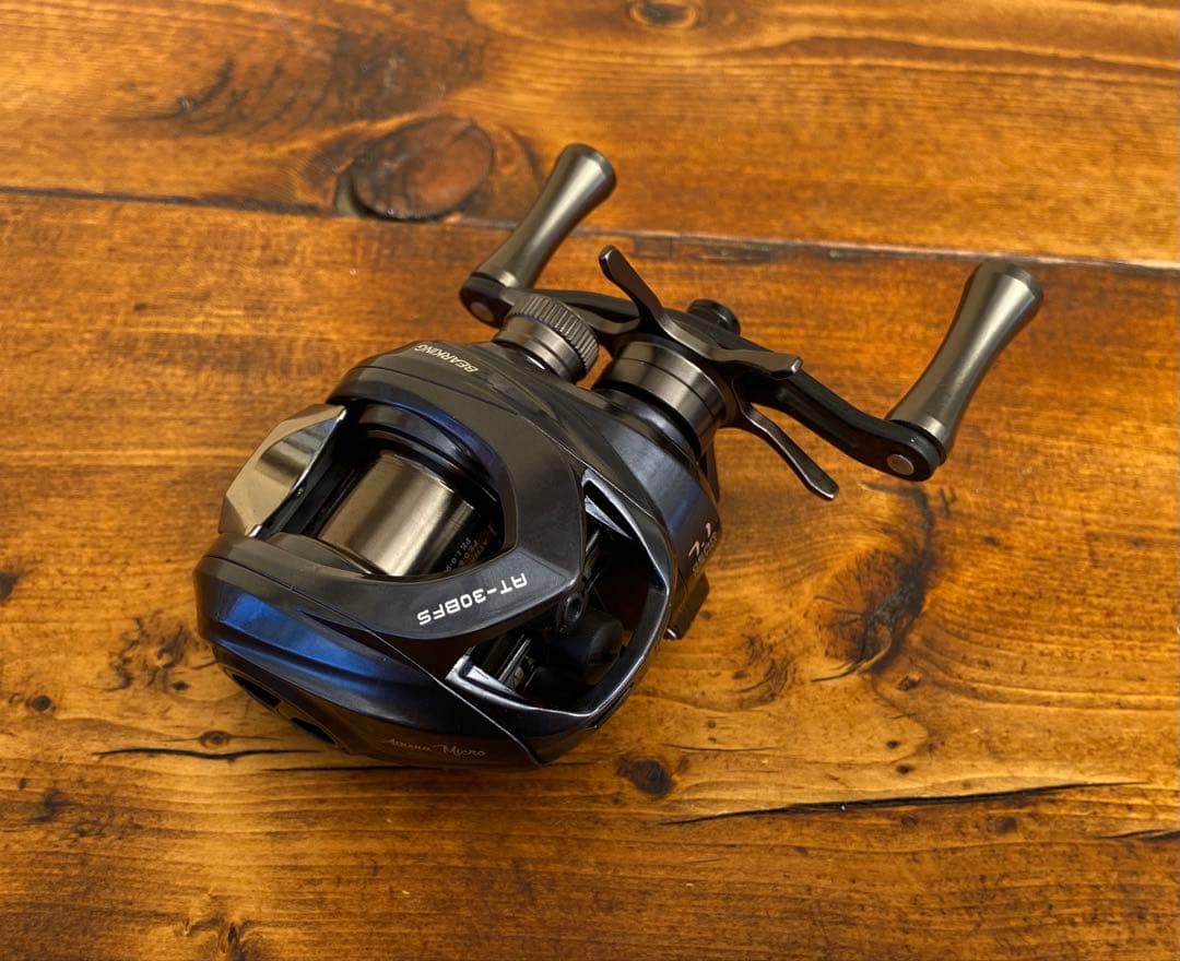 ベイトフィネス　ベイトリール　渓流釣り　トラウト　30φ ヤマメ　イワナ　左巻き