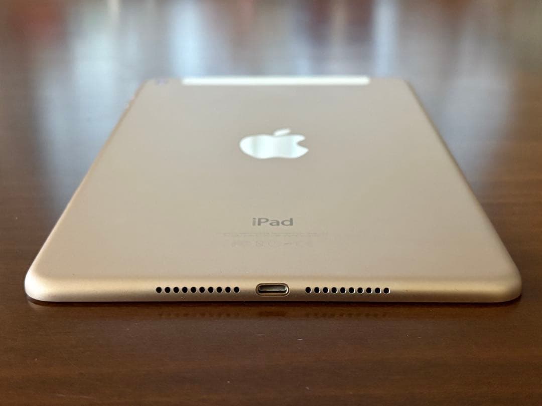 Apple iPad mini 4 ゴールド