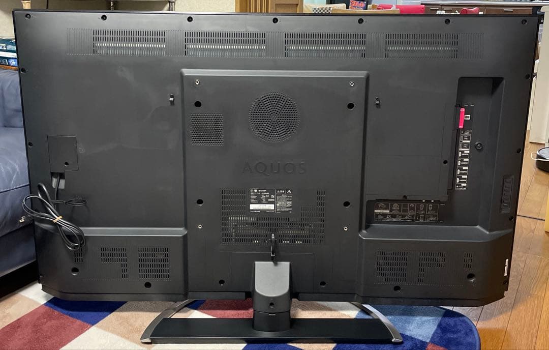 シャープ2017年製60型液晶テレビ 4K/ネット動画対応 送料無料