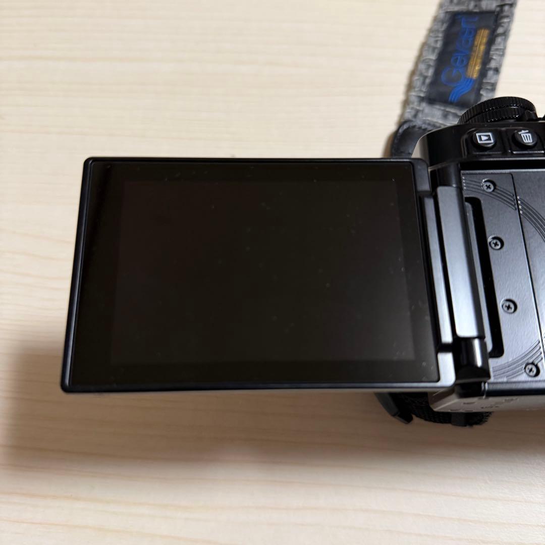 Nikon Zf レンズ付き　バーコードそのまま