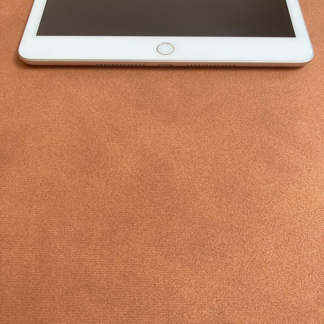 1103【早い者勝ち】電池ほぼ新品☆iPad7第7世代32GB WIFIモデル☆