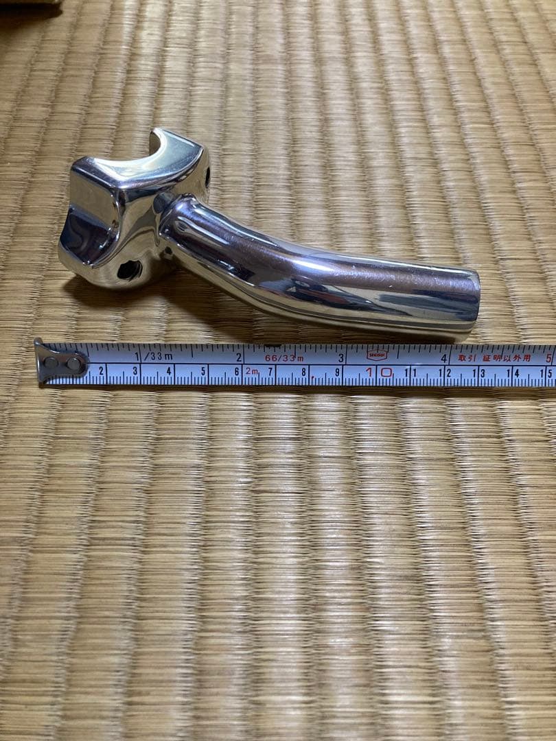 ハーレー純正プルバックライザー