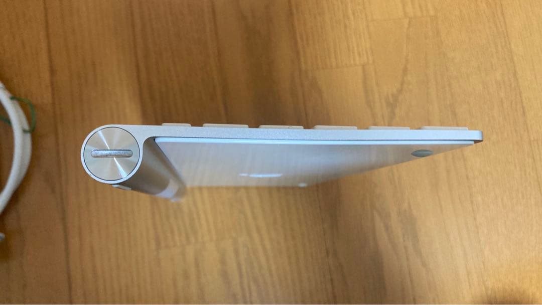 【送料無料】Apple iMac 21.5 無線キーボード・マウス付