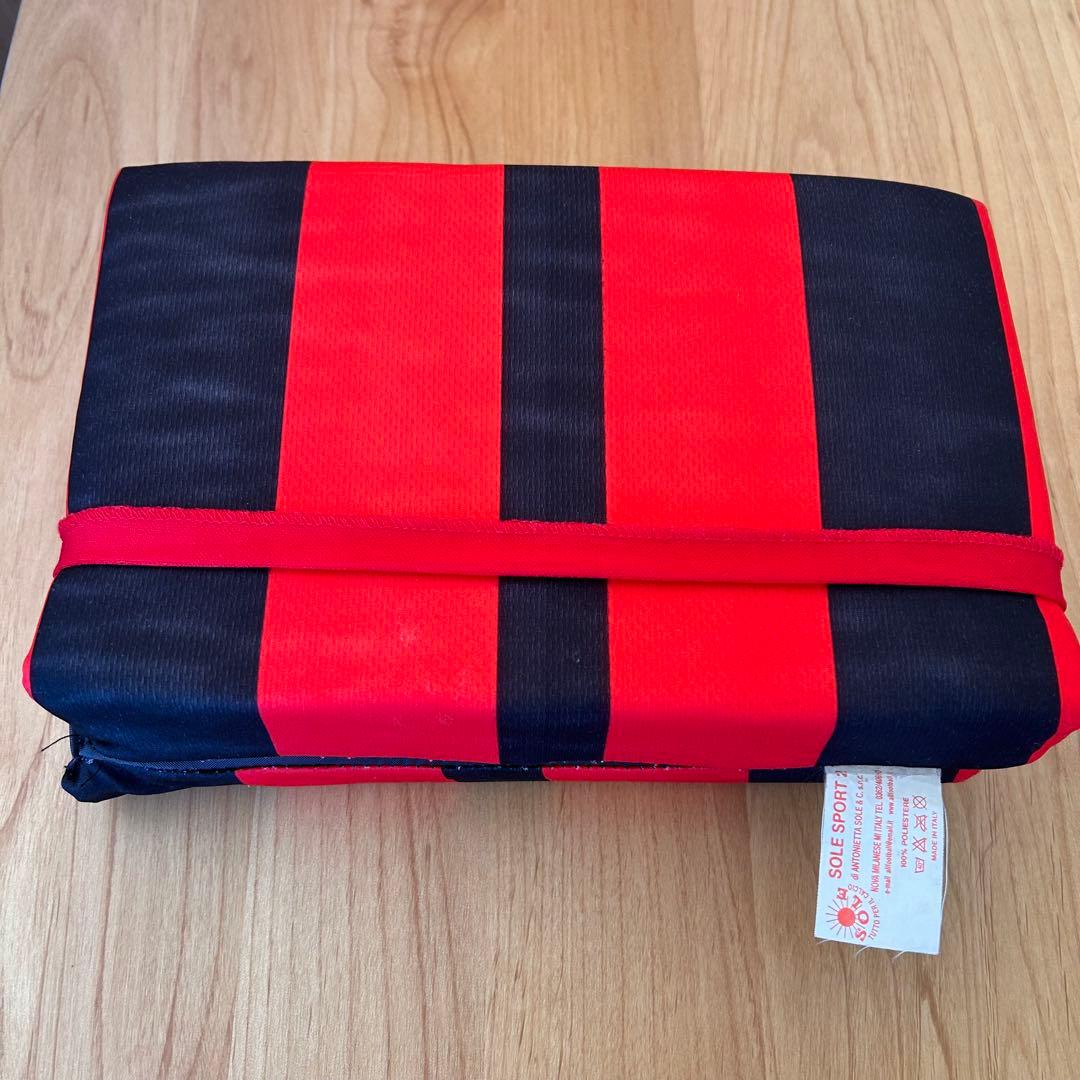 【OFFICIAL】ACミラン 応援クッションスタジアムシート赤黒