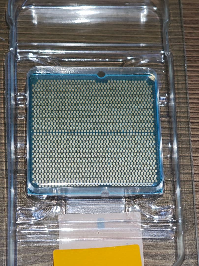 新品 AMD Ryzen 7 9700X AM5 CPU バルク品