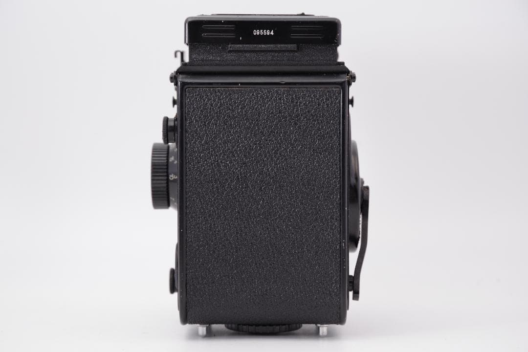 フィルムカメラ YASHICA Mat-124G / Yashinon 80mm F3.5