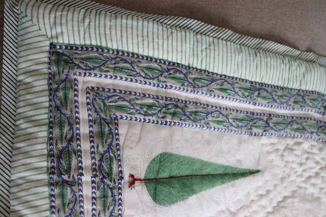 インドキルト布団　ハンドブロックプリント