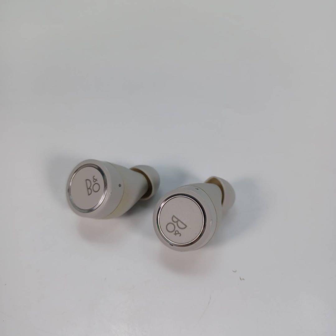 B&O ワイヤレスイヤホン Beoplay E8 3rd. グレイミスト