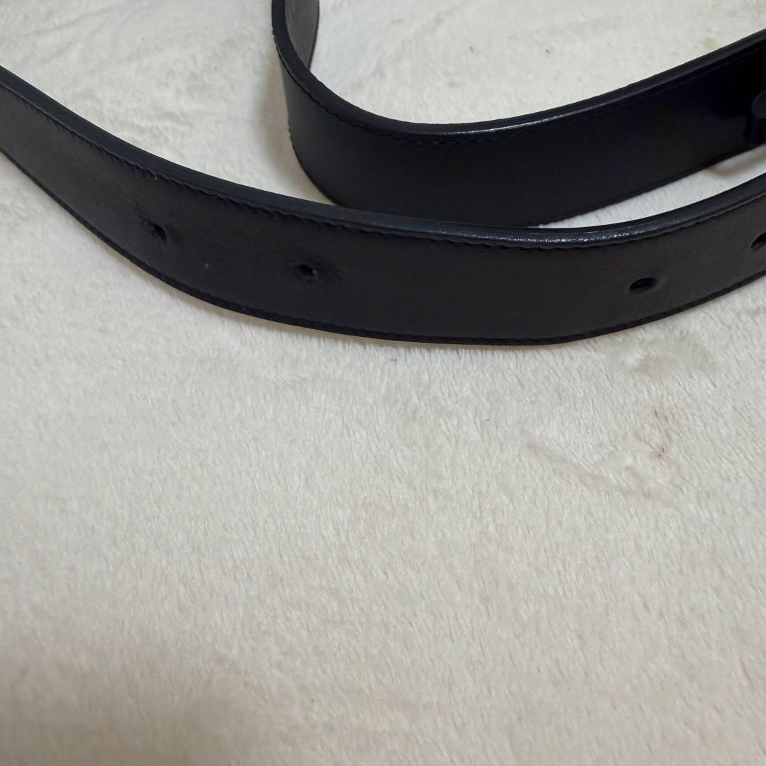 GUCCI 黒 レザーベルト GGロゴ