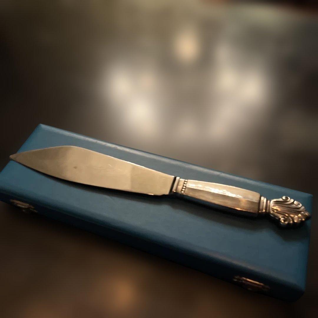 ジョージジェンセン　ケーキナイフ 持ち手は純銀　刃はステンレス