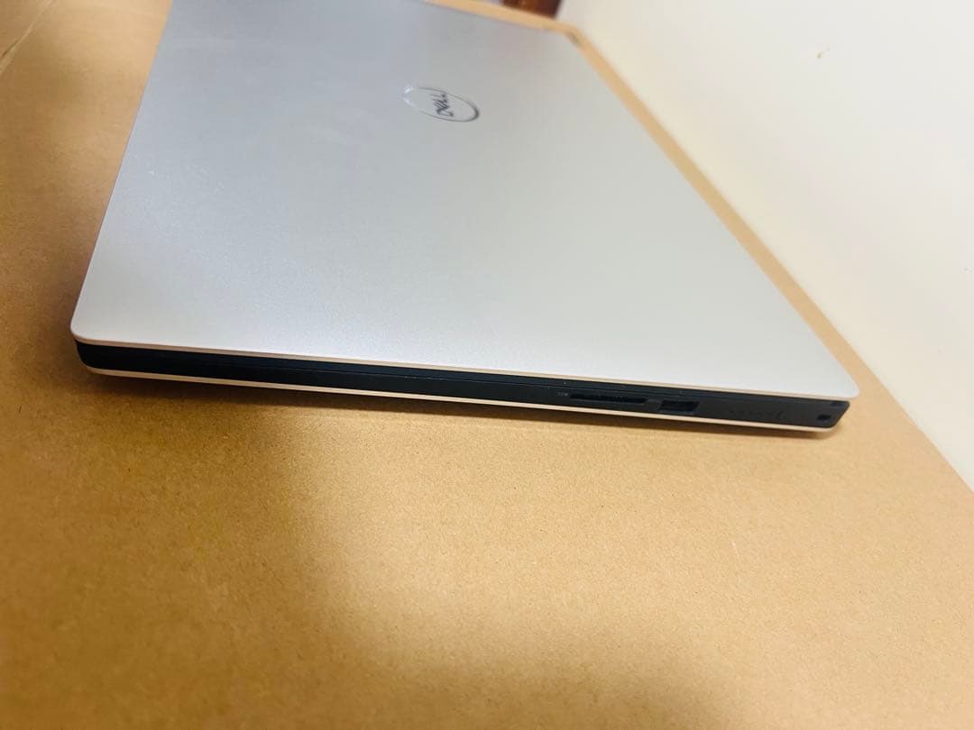 ノートPCケース Dell Precision 5540 i9 32GB 1TB T2000