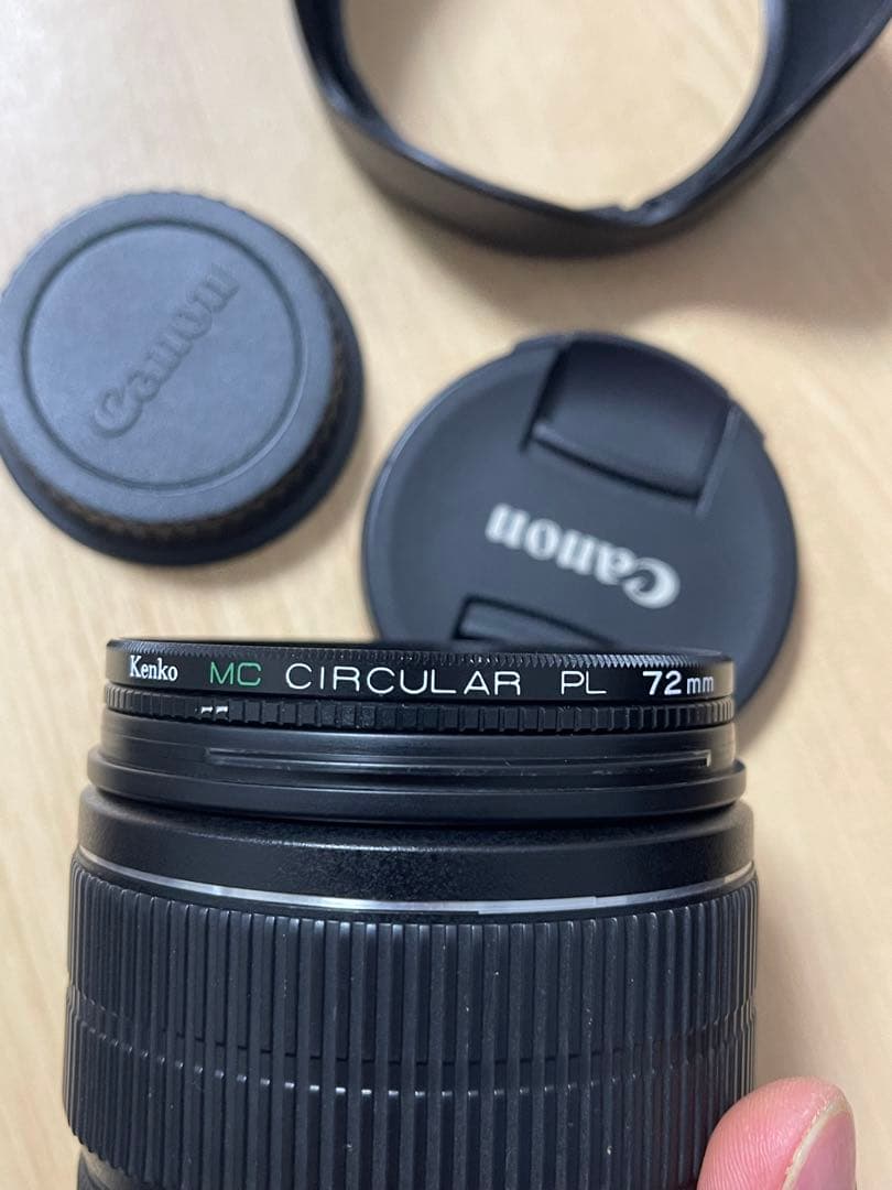 Canon EFS 15-85mm ズームレンズ