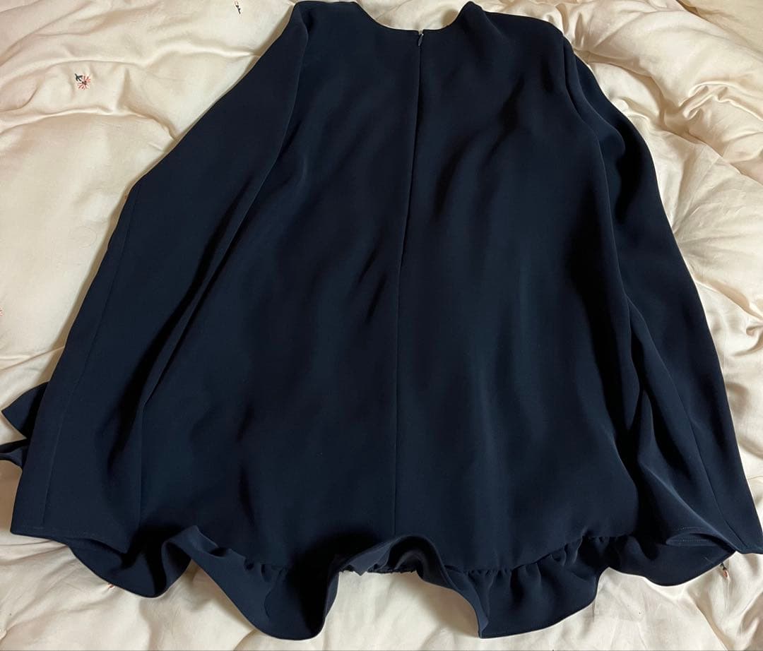 新品タグ付き　ヨーコチャン　ロングスリーブフリルブラウス　YCB-325-499