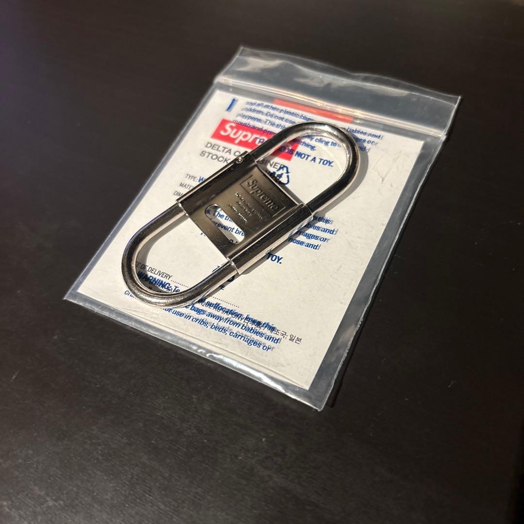 アクセサリー Supreme / CDW Delta Carabiner \"Silver\"