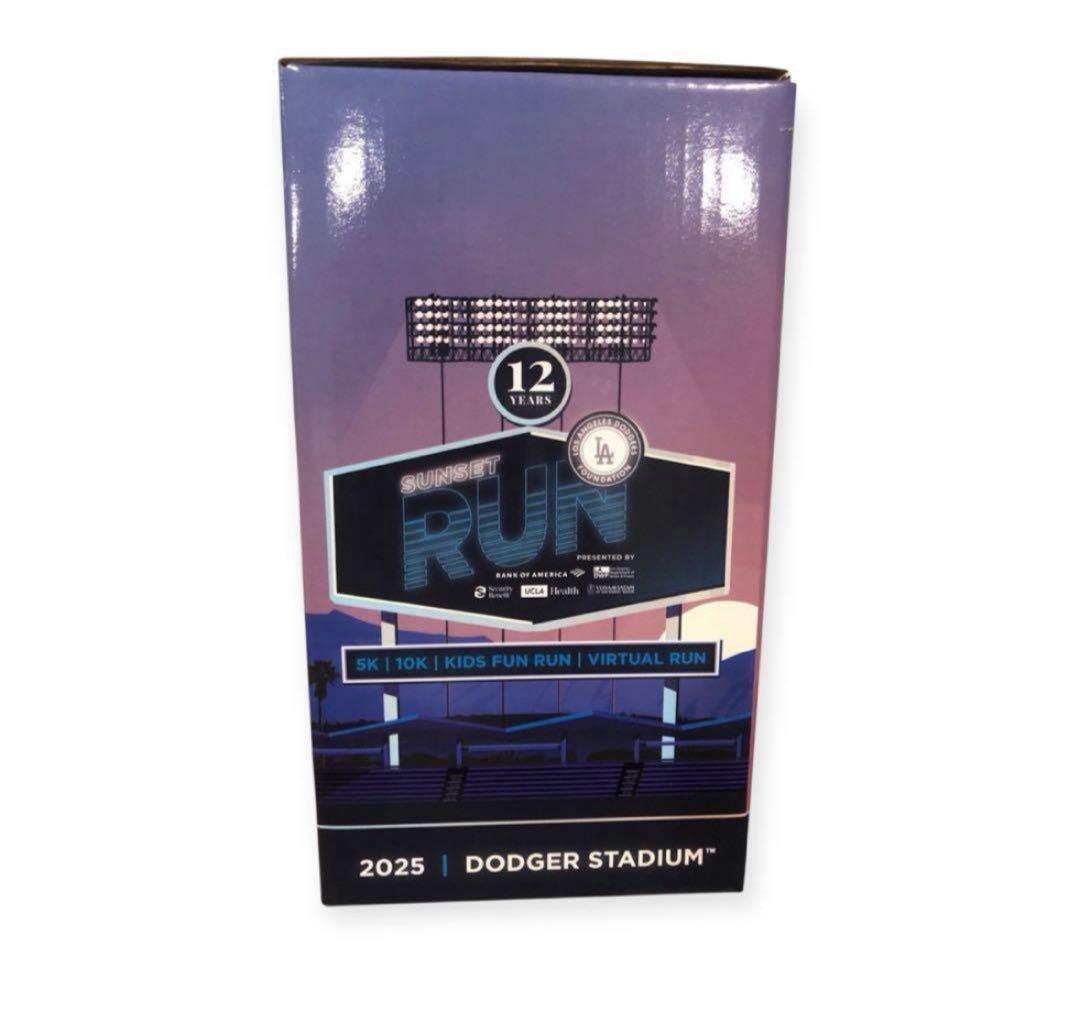 9*9様 激レア　山本由伸　ボブルヘッド　ファンイベント参加者限定　ランニング