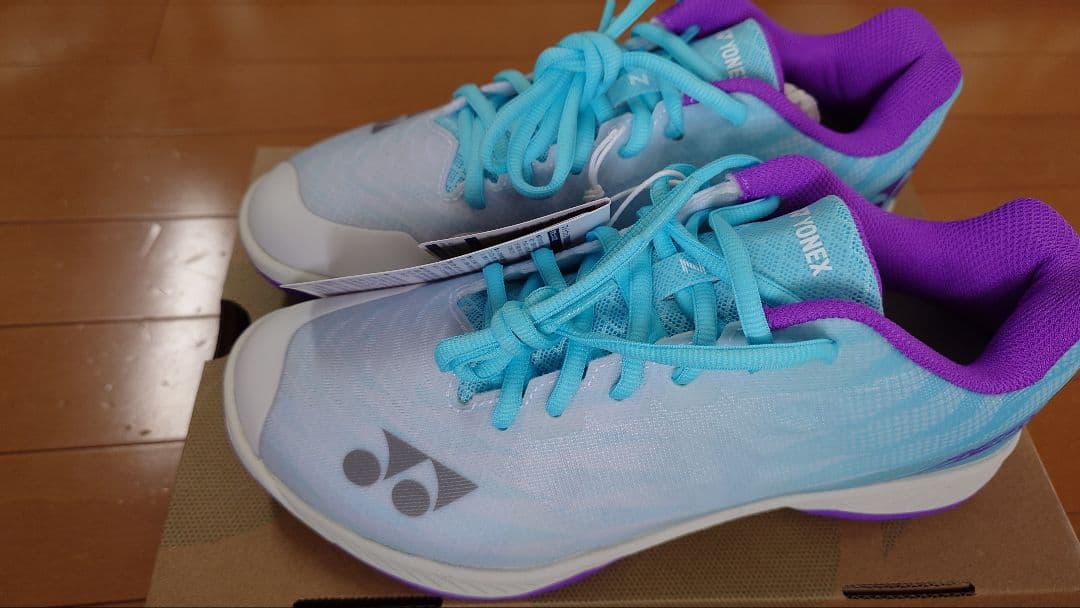 ヨネックス エアラスZウィメン 24.5 インディゴ　限定生産品