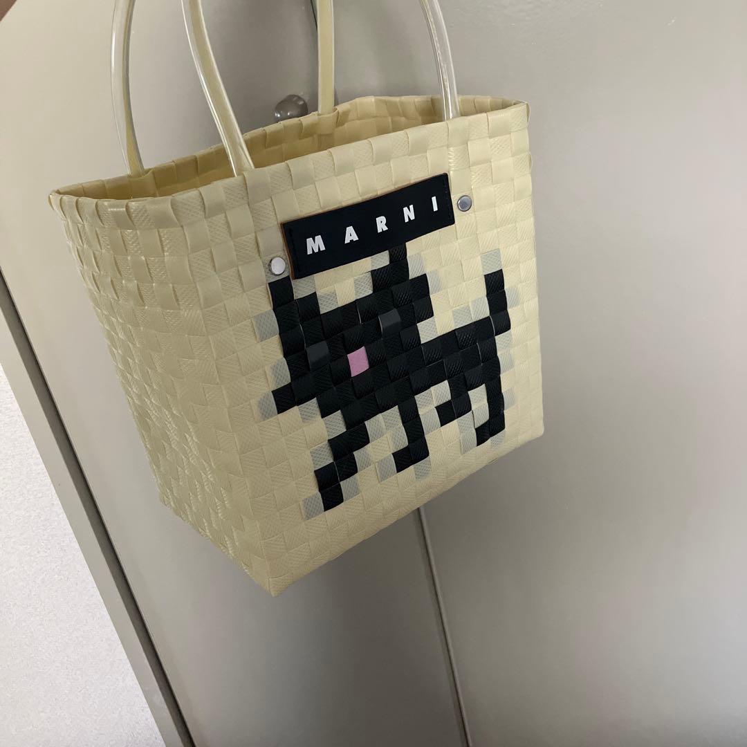 国内正規品　マルニアニマルバスケットブラックキャット