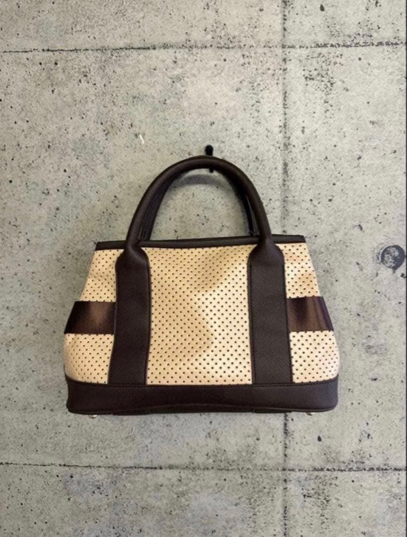 【新品未使用】サイズ(縦:20横:33マチ:13)カートバックラッセルノ2573