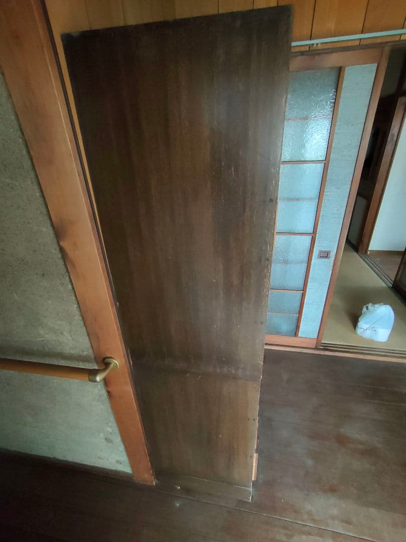 レトロな箪笥　横94cm 高さ163cm 奥行43cm