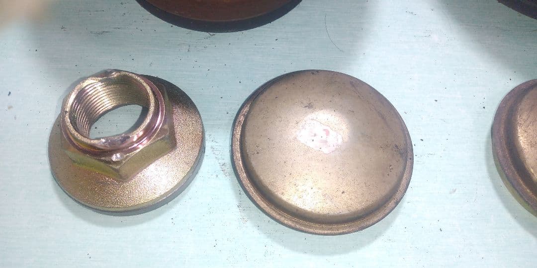 s１３シルビア　１８０ＳＸ系 五穴化に　Ｓ１４シルビアフロントハブ　セット　現状