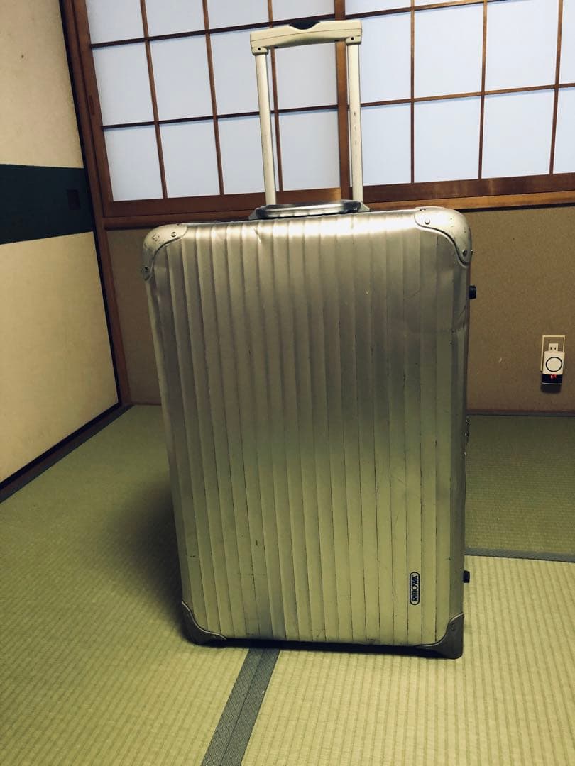 【値下げ】RIMOWAリモワシルバー スーツケース2輪キャリーケースビンテージ