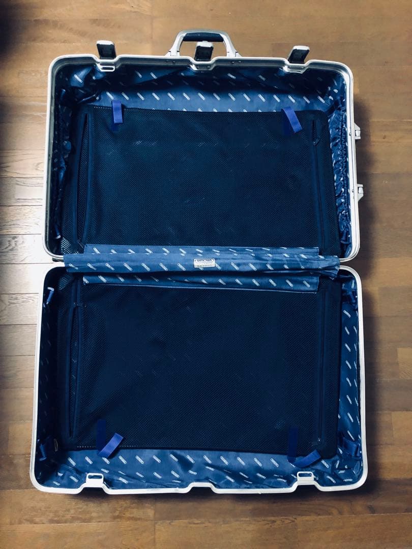 【値下げ】RIMOWAリモワシルバー スーツケース2輪キャリーケースビンテージ