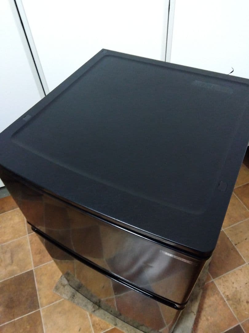 美品 ヤマダ 2ドア冷蔵庫 REFAGE YRZ-C09MK 2025年製