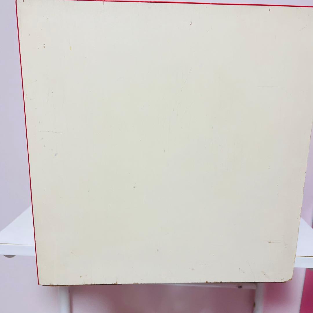 ハローキティー　小物入れ　昭和レトロ　サンリオ　木製　チェスト　1976年