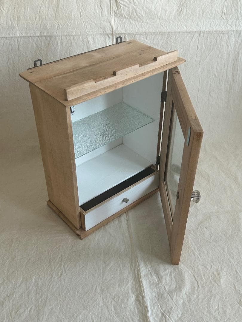 フランスアンティーク　飾り棚　ウォールキャビネット　ガラスケース　ブロカント