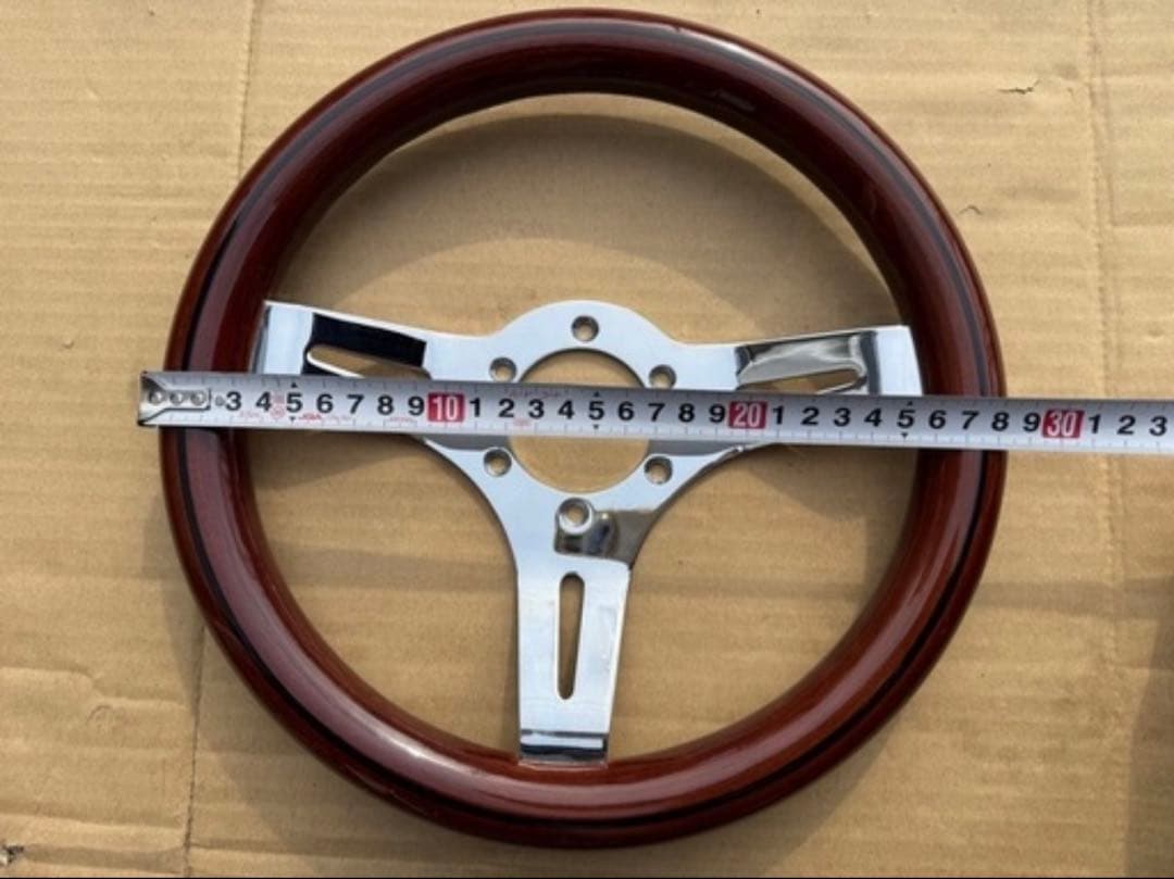 ほぼ新品　小径ステアリング　280ミリ