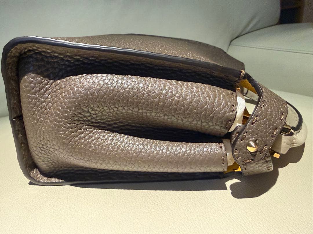 FENDIピーカブーアイコニックエッセンシャリー,ワンダーズキーホルダー　セット