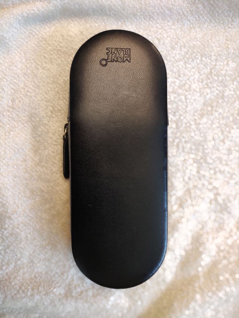 MONTBLANCペンケース3本さし